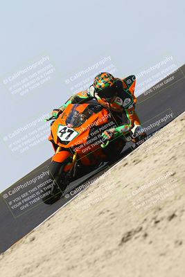 media/Sep-05-2025-CRA (Fri) [[b1fe00145a]]/10am (Inside Turn 2)/
